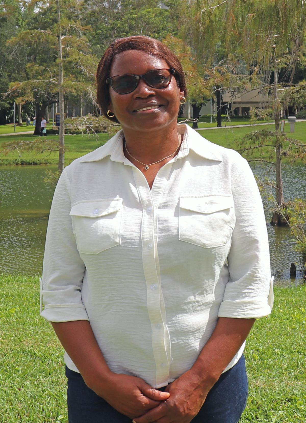 Benta Wauna's headshot