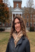 Julia Woods' headshot
